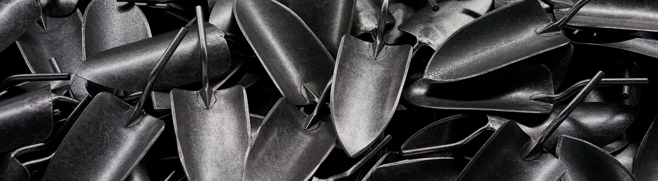 DeWit� &ndash; handgeschmiedete Qualit�t f�r Garten- und Landschaftsbau